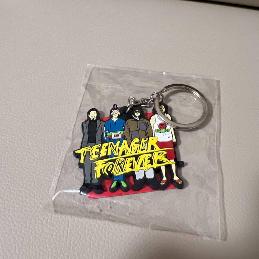 ヌーミレパーク TEENAGER FOREVER PVCキーホルダー ボール付き King
