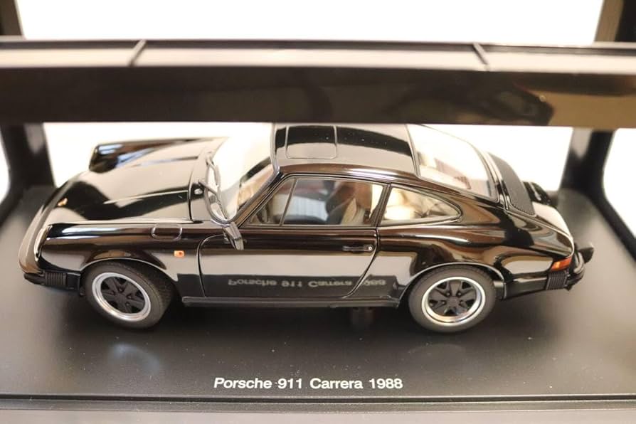 Amazon | 1/18 autoart porsche 911 930 carrera 黒 | ミニカー・ダイ