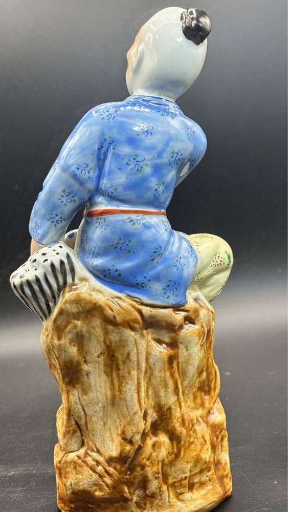 中国美術 古玩 色絵陶人形 陶器人形 高さ約26cm 置物 オブジェ 古董品