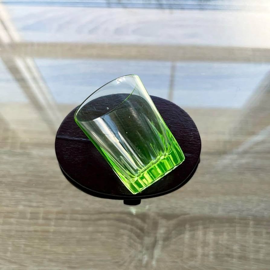 骨董 時代ガラス 希少 寸胴型 切子 水飲みコップ ウランガラス 1客