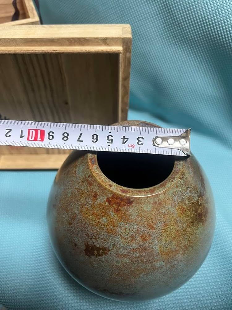 Amazon.co.jp: 人間国宝 高橋敬典作 銅製 花瓶 在印華道高145mm共箱付