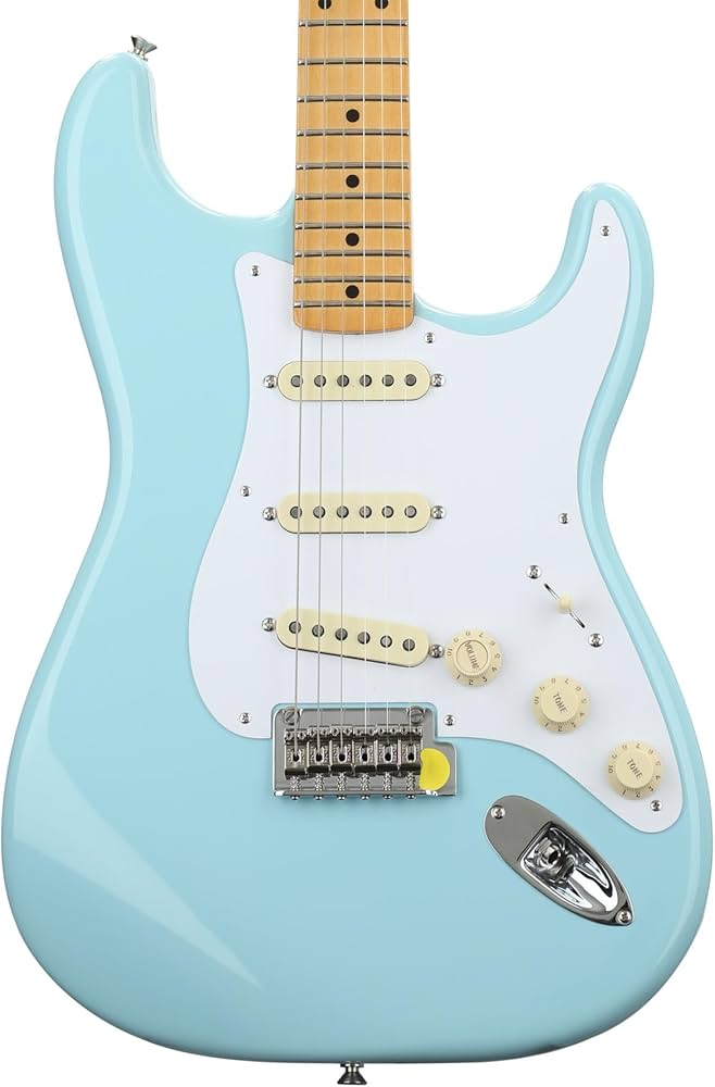 た*ー様 fender stratoacasterモディファイ品 た*ー様 fender