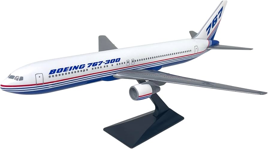 Amazon.com: Flight Miniatures Boeing Demo House Colors (81-04) 767