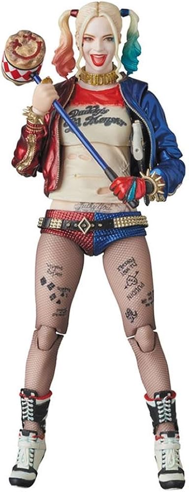 Amazon.co.jp: MAFEX マフェックスHARLEY QUINN『SUICIDE SQUAD』ノン