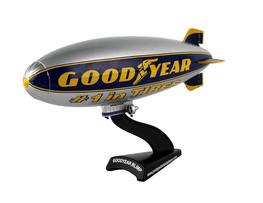 希少非売品 デコトラ GOODYEAR 飛行船フィギュア プラモ グッドイヤー