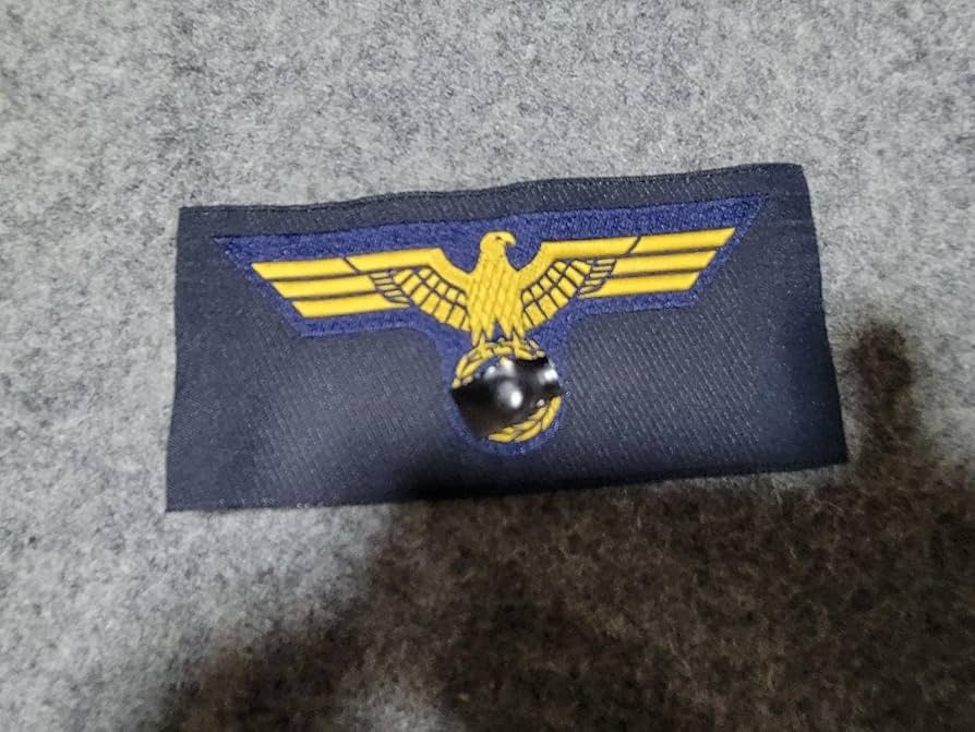 Amazon.co.jp: ドイツ海軍 胸章 アドラー 鷲章 国防軍 ドイツ軍