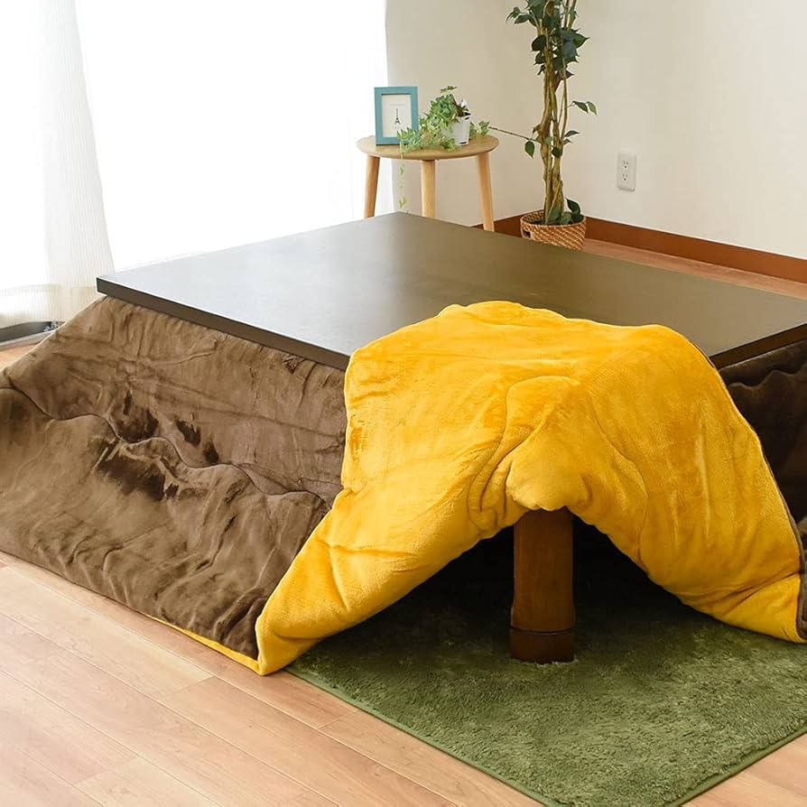 Amazon｜こたつ布団 【チラッとお洒落なリバーシブル仕様】 マイクロ