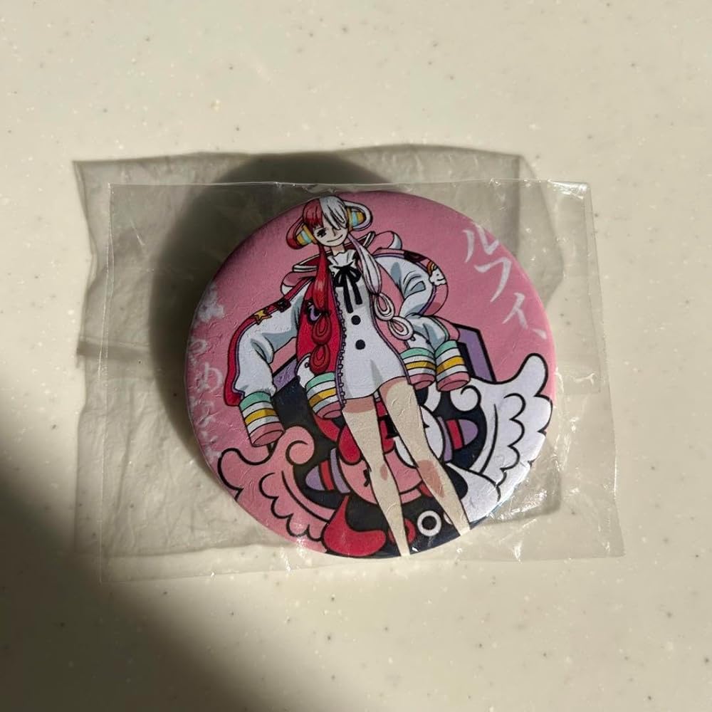 Amazon.co.jp: ワンピース ウタ 缶バッジ ONE PIECE ルフィ ニカ ギア5