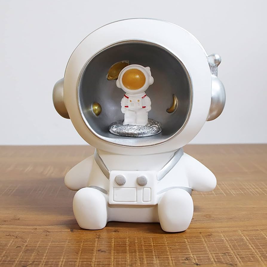 Amazon.co.jp: 宇宙飛行士の貯金箱、宇宙飛行士のキャラクターの装飾