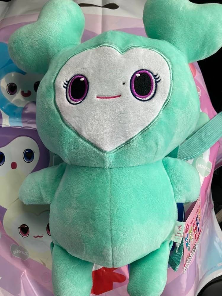 TWICE LOVELYS ぬいぐるみリュックナヨンミナリュック GiGO