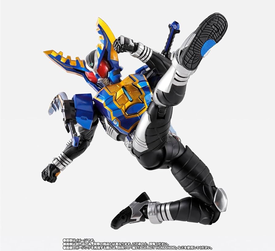Amazon.co.jp: S.H.Figuarts（真骨彫製法）仮面ライダーガタック