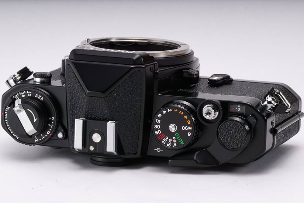 名機 □ NIKON ニコン 一眼レフカメラ ブラックボディ FE2 □