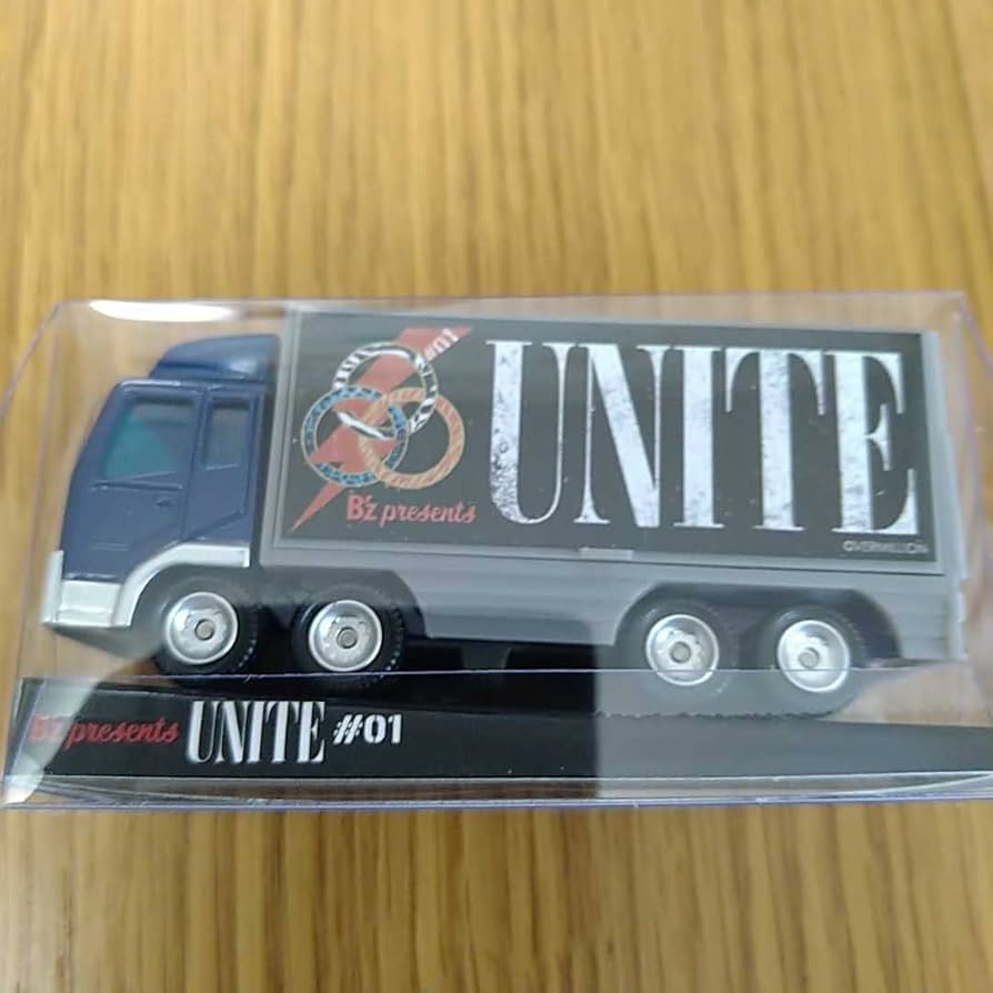 Amazon.co.jp: B'z presents UNITE 01 Mr.Children GLAY ツアー