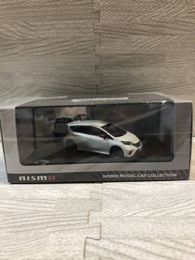 NISSAN NOTE カラーサンプル 最も安い ディーラー特注 ミニカー NISSAN