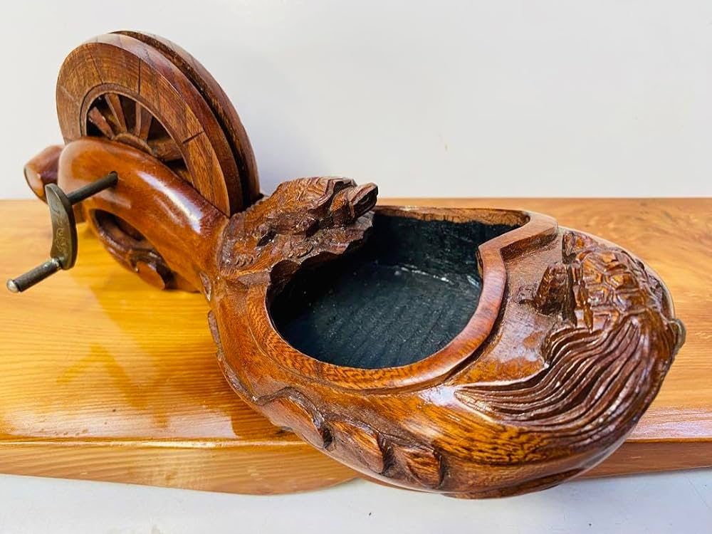 桃太郎 古民具 大工道具 壷重刀 木彫 墨壷 M R6610 桃太郎 古民具 大工