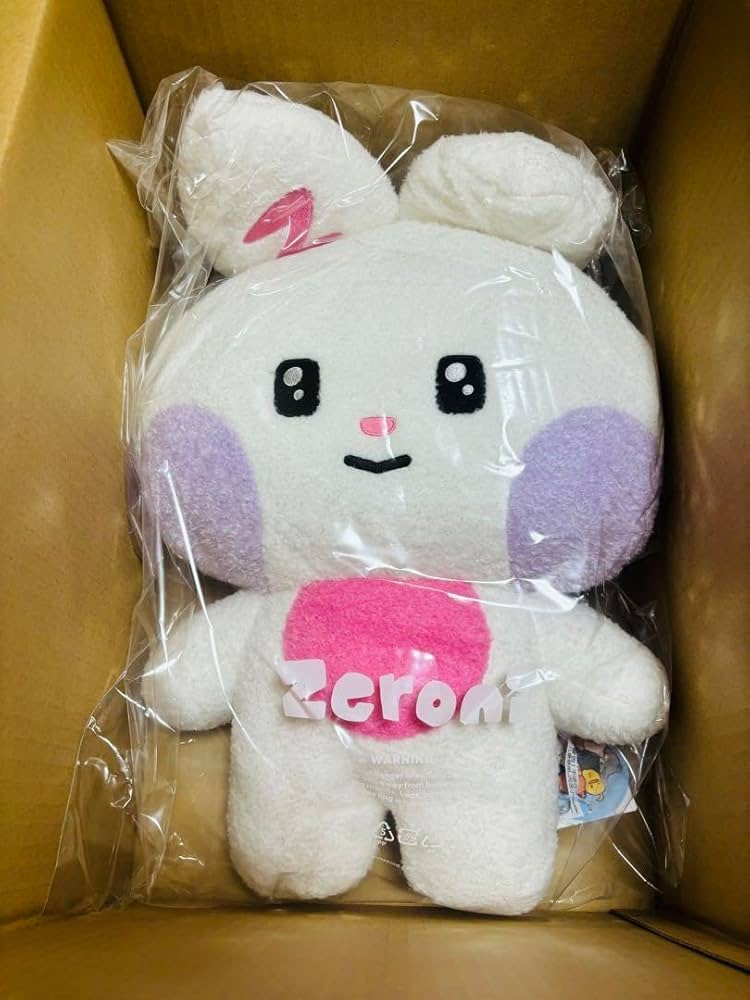 zeroni フラットぬいぐるみ ユジン zb1 yunini ユニニ フラット