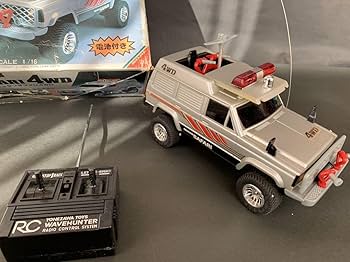 Amazon.co.jp: ヨネザワ 西部警察 ニッサン サファリ RC 1/16 ラジコン