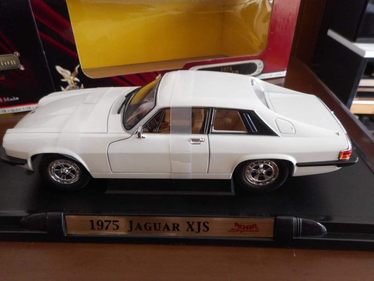 Amazon | 1/18 ヤトミン ジャガー XJ-S 1975 ホワイト 5.4V12 Yatming