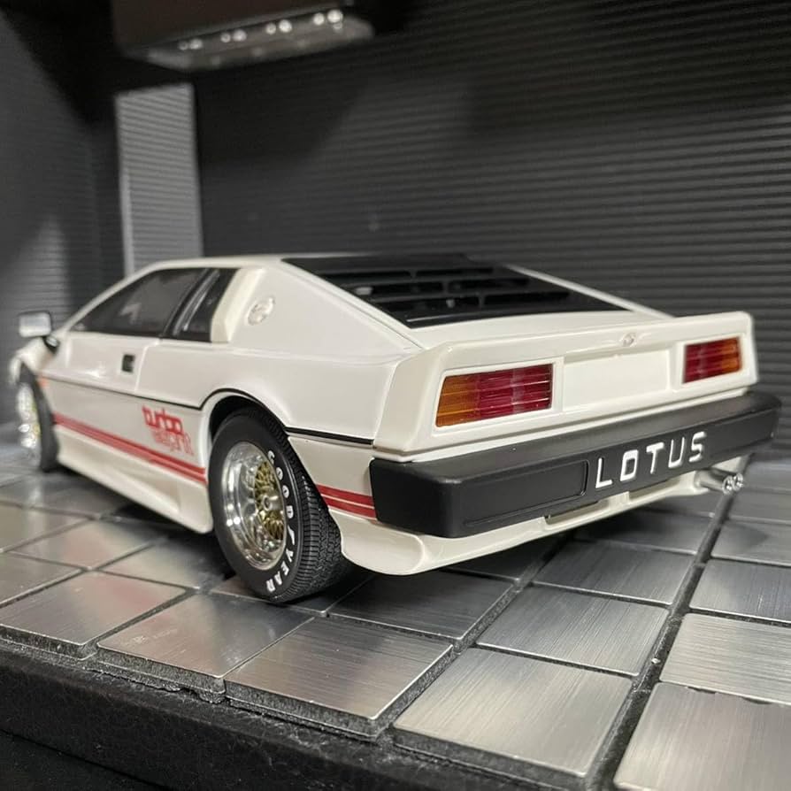 Amazon | 絶版未展示品 オートアート 1/18 ロータス エスプリ ターボ