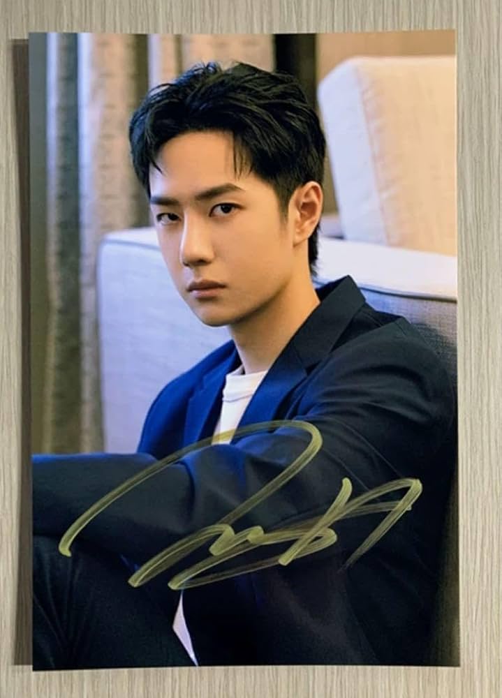 UNIQ 全員 直筆サイン入り ポラロイド WOODZ 王一博 UNIQ 全員 直筆