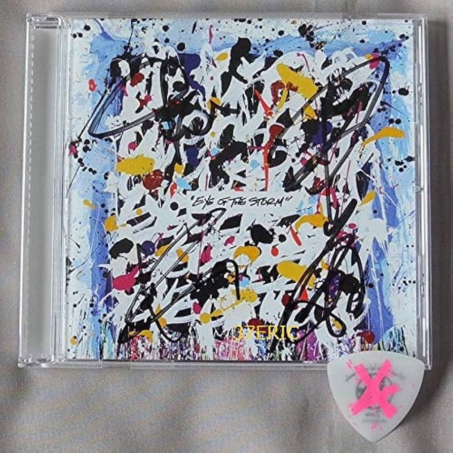 ONE OK ROCK ワンオクロック 直筆サイン入りギターピック Amazon.co.jp