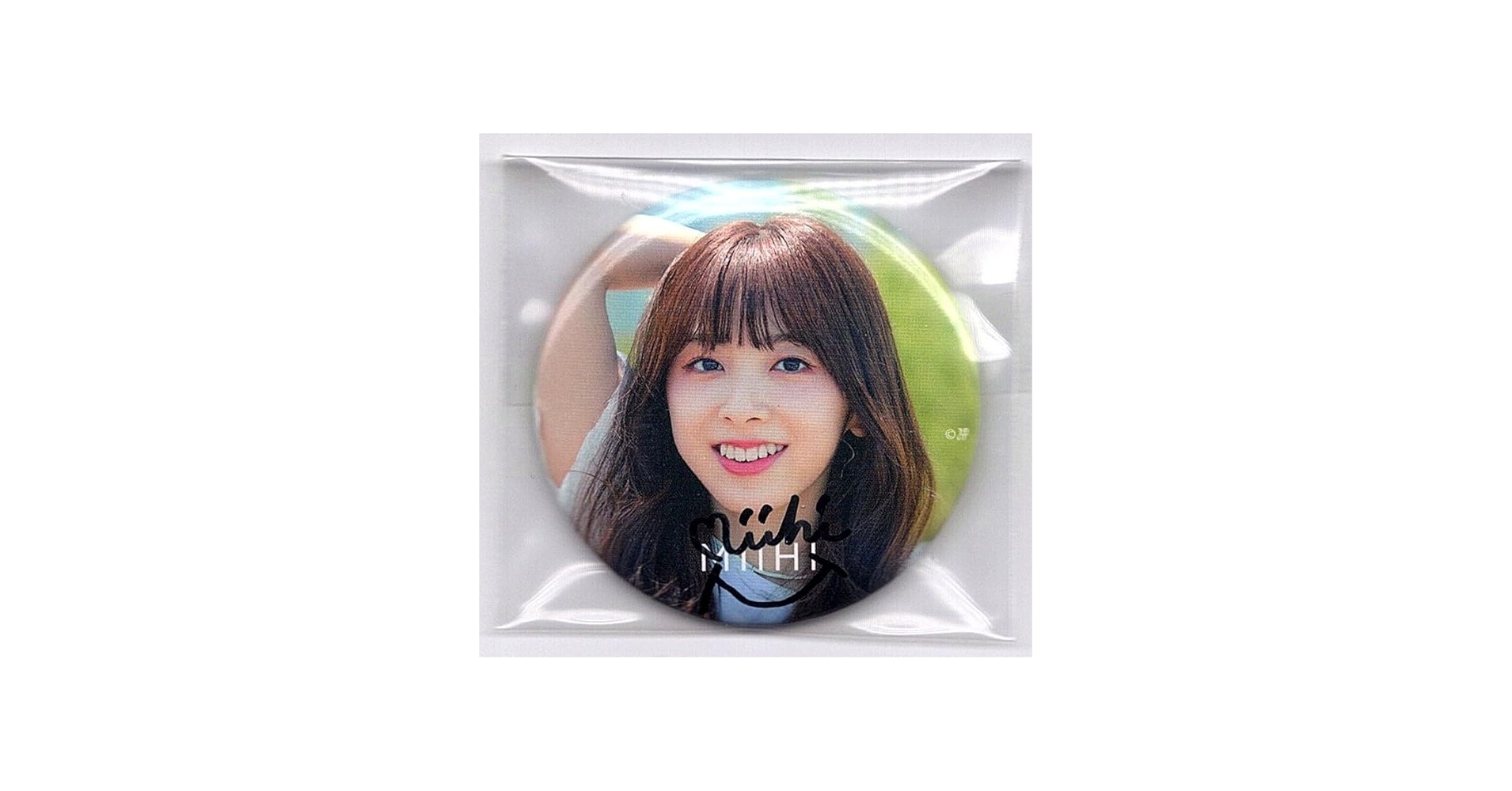 Amazon.co.jp: Niziu 缶バッジ MIIHI ミイヒ 公式オフィシャルグッズ