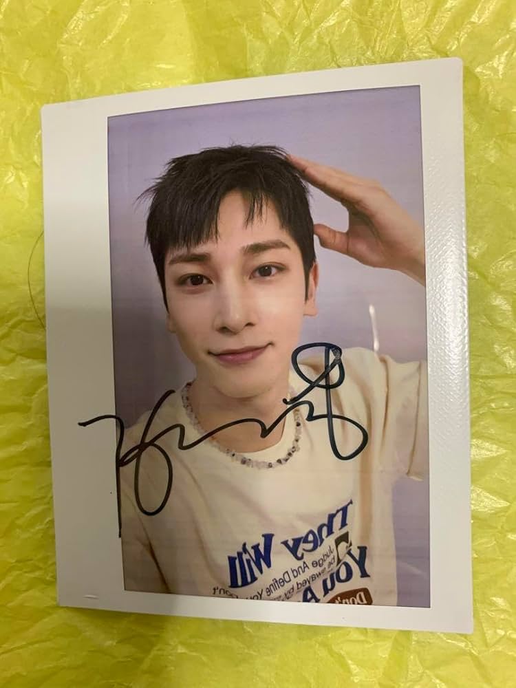 ATEEZ ホンジュン 直筆サイン入り ポラロイド ポラ チェキ