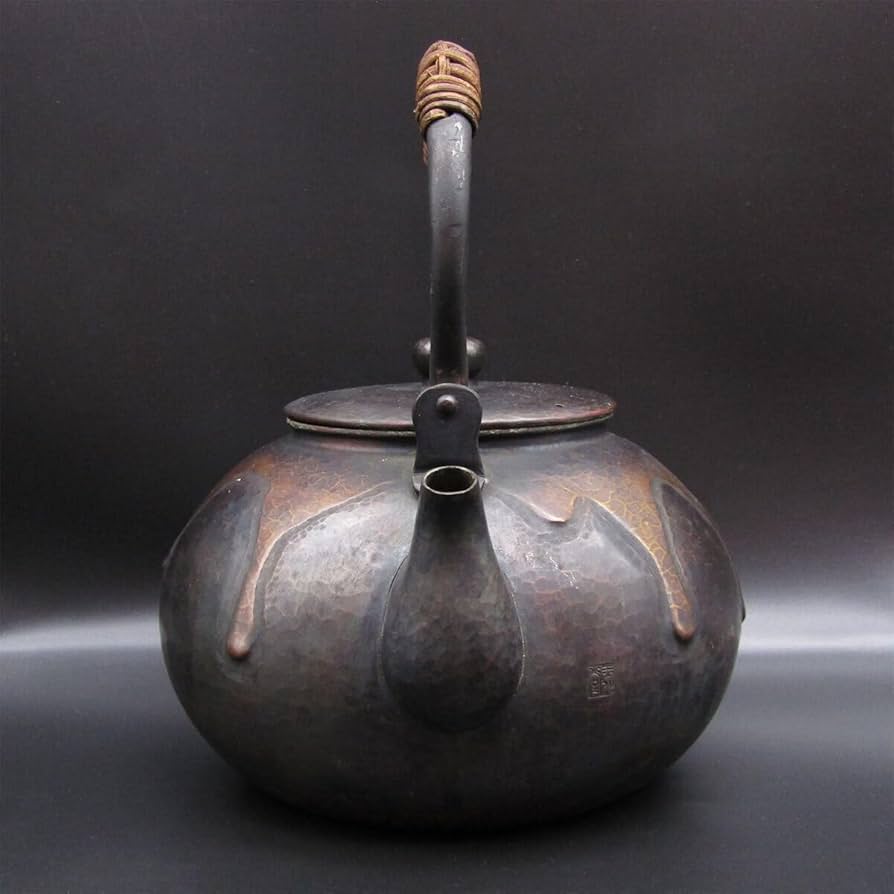 玉川堂鎚起銅器薬缶 1.5L適量 Amazon.co.jp: 玉川堂/やかん/銅製/