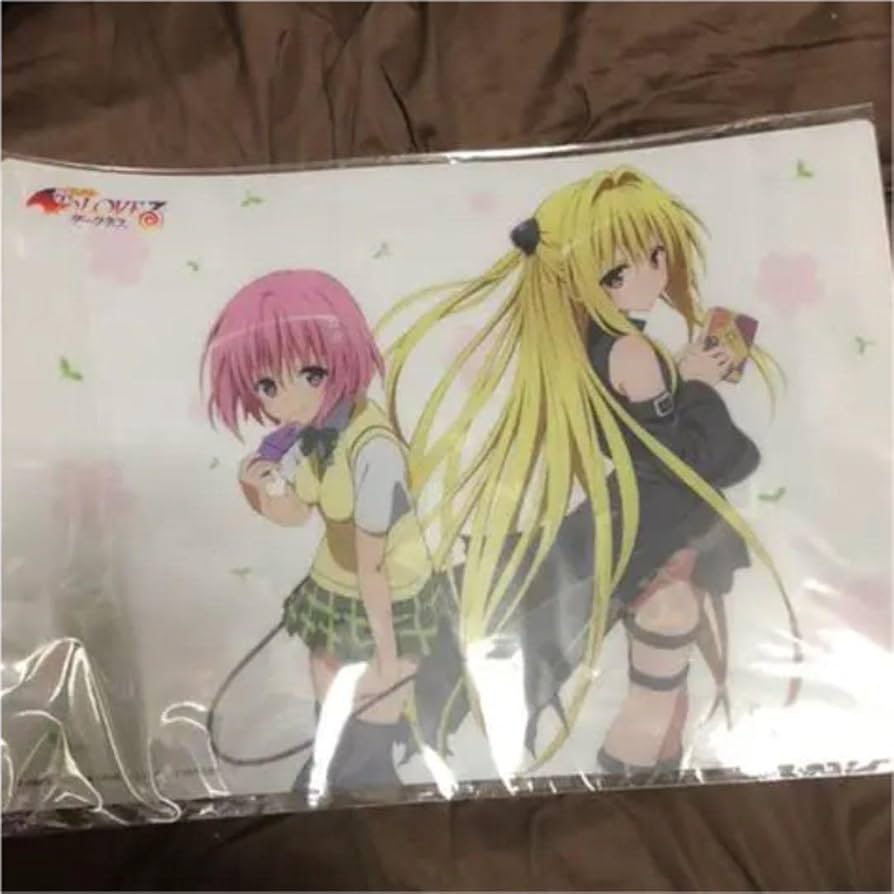 Amazon | ToLOVEる プレイマット 金色の闇とモモ・ベリア・デビルーク