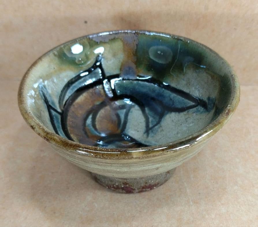 佳香】人間国宝 金城次郎 魚文茶碗 共箱 茶道具 本物保証 共箱