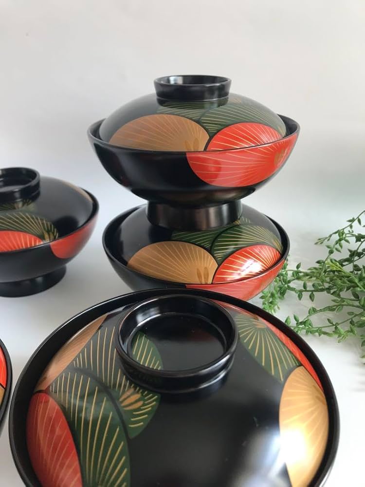 能登輪島塗 漆塗り蒔絵 木製蓋付椀 煮物椀5客セット共箱