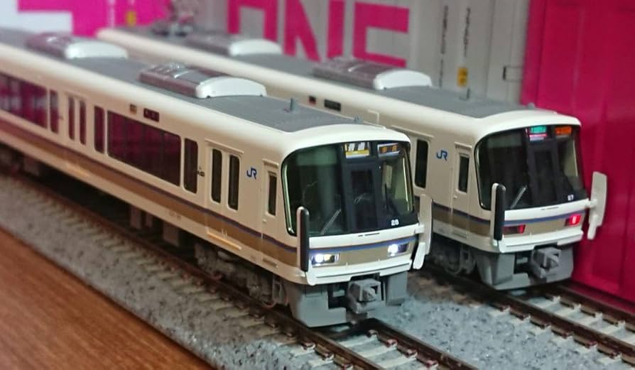 Nゲージ KATO 221系 大和路快速 8両セット Amazon.co.jp: Nゲージ