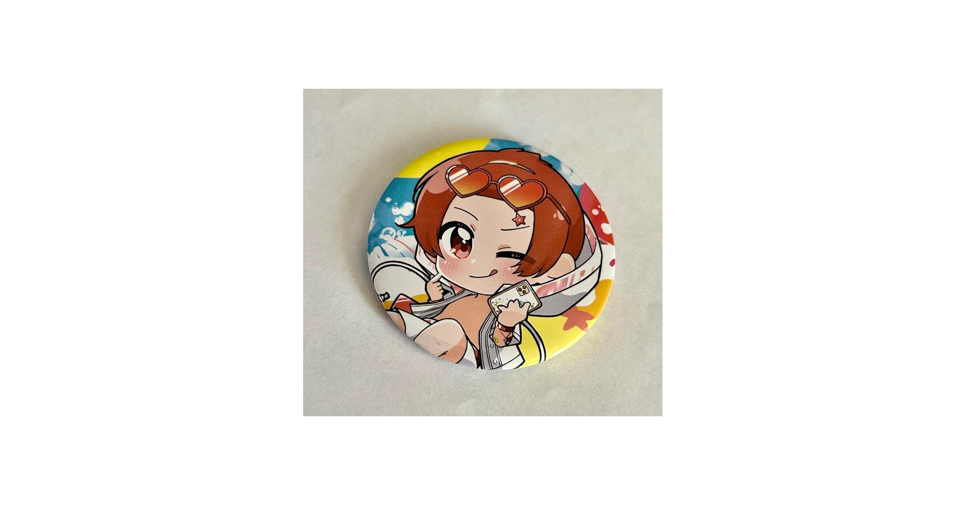 Amazon.co.jp: いれいす りうら 缶バッジ デフォ 夏大将 : おもちゃ