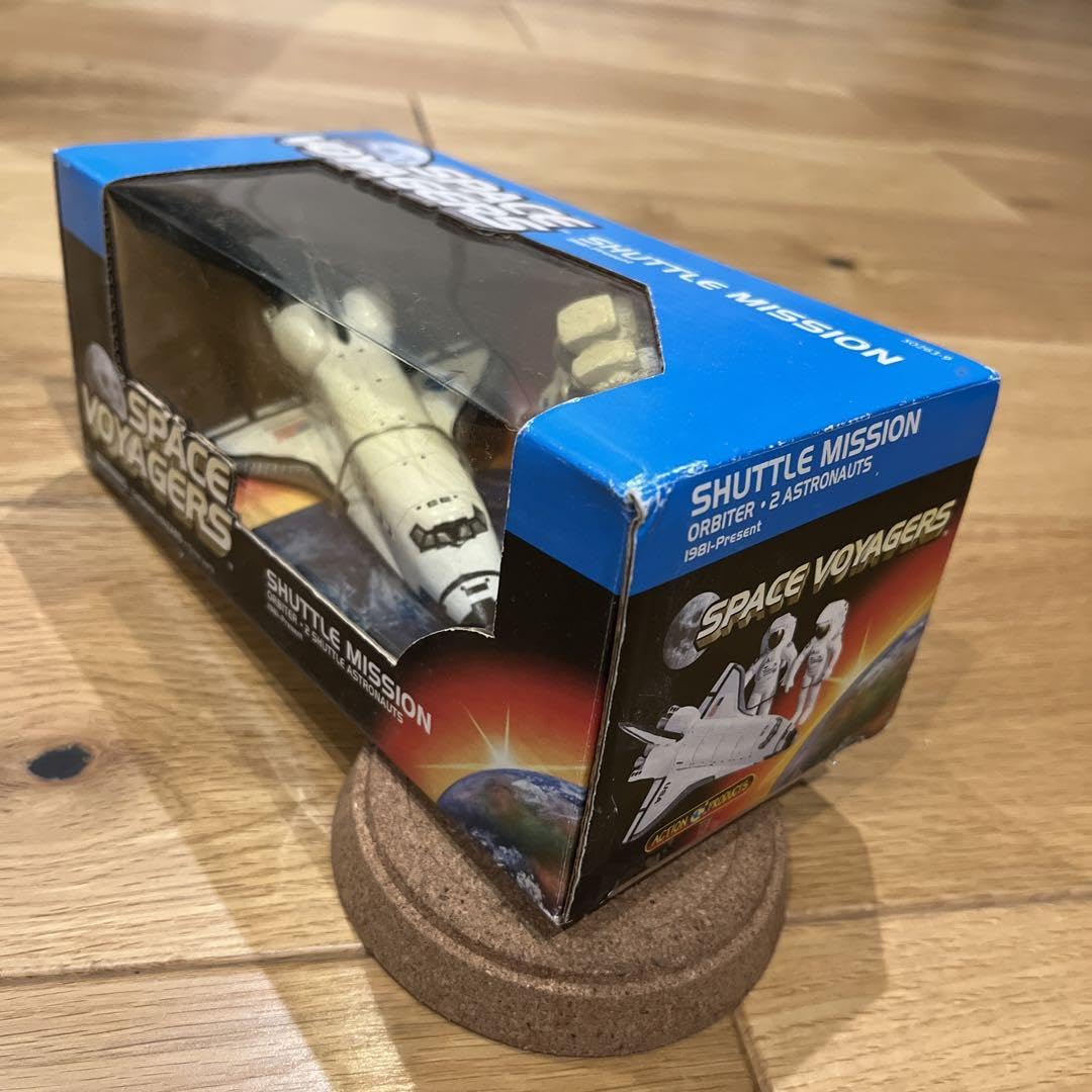 SPACE VOYAGERS（宇宙飛行士フィギュア）+スペースシャトルミニチュア