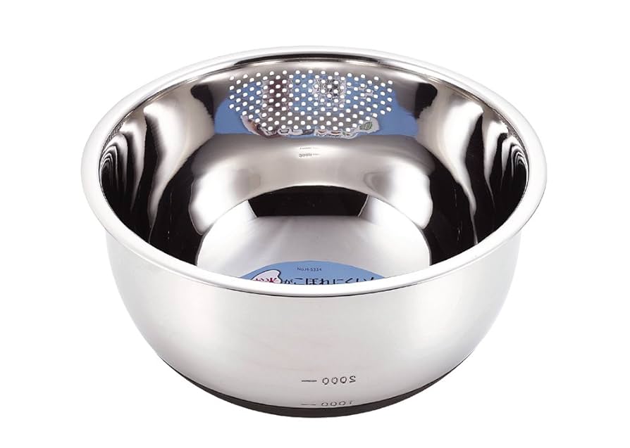 ネズミの装飾付き金属製ボウル ネズミの装飾付き金属製ボウル