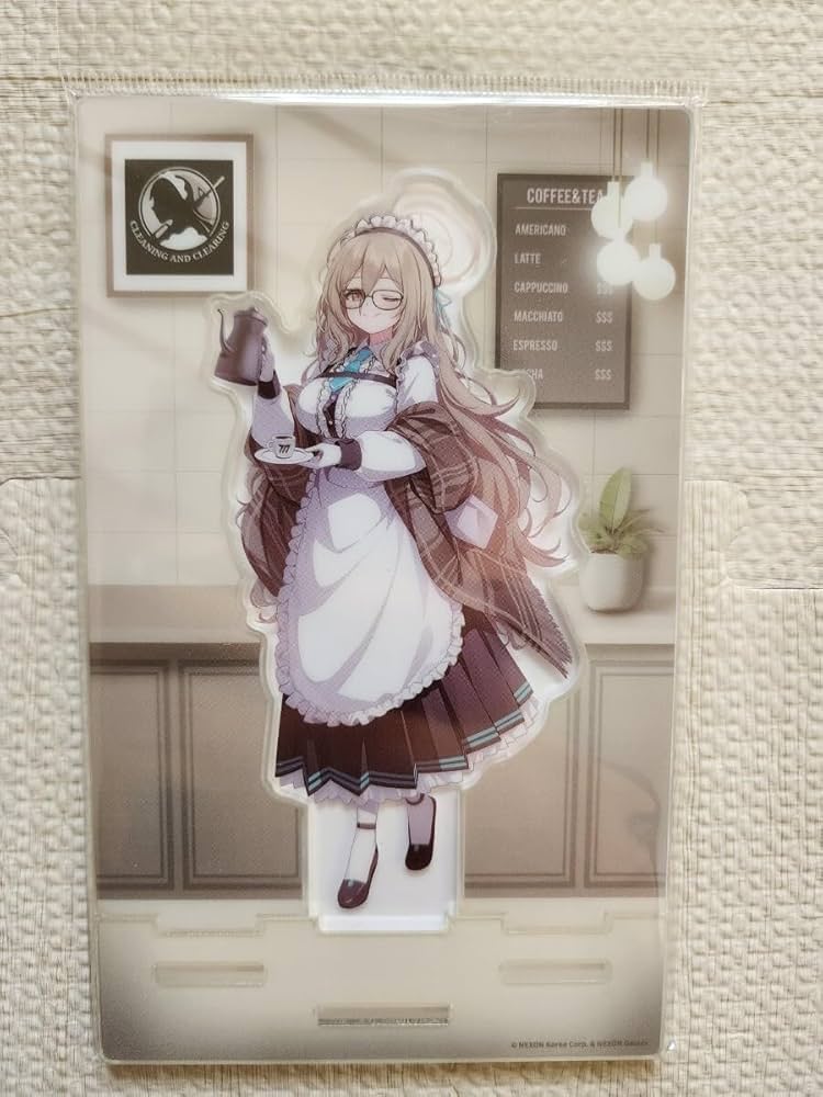 Amazon.co.jp: 韓国 グッズ ブルーアーカイブ アカネ(メイド) アクリル