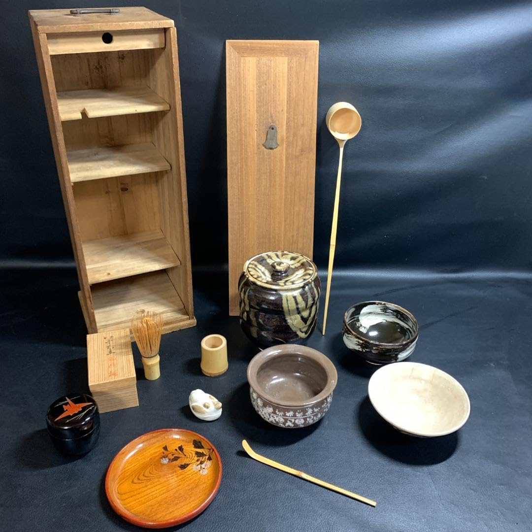 茶箱 短冊 茶道具セット 歴史 古物 茶碗 水差し 茶灼 銘有 棗 【公式通販】