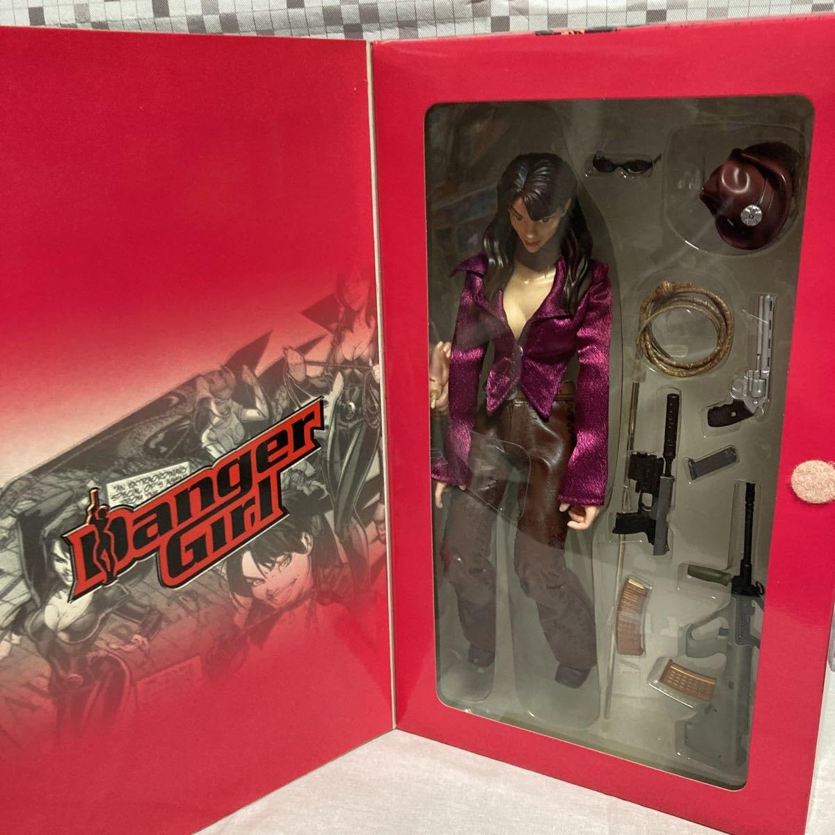 デンジャーガール フィギュア 未開封3点 ナタリア シドニー アビー