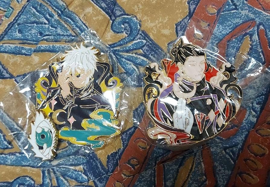 Amazon | 呪術廻戦 五条悟 夏油傑 ピンバッジ | バッジ | おもちゃ