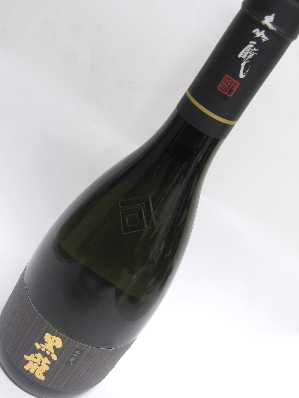 Amazon.co.jp: 黒龍 大吟醸 720ml : 食品・飲料・お酒