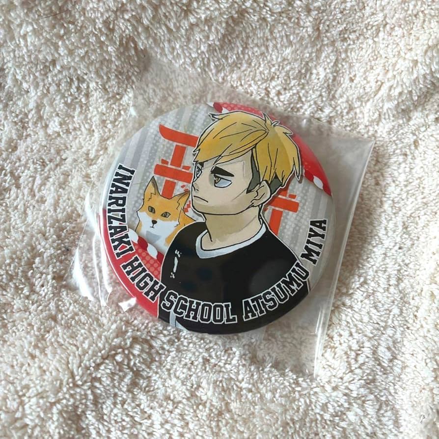 Amazon.co.jp: ハイキュー 宮侑 原作コレクション缶バッジ 2個セット