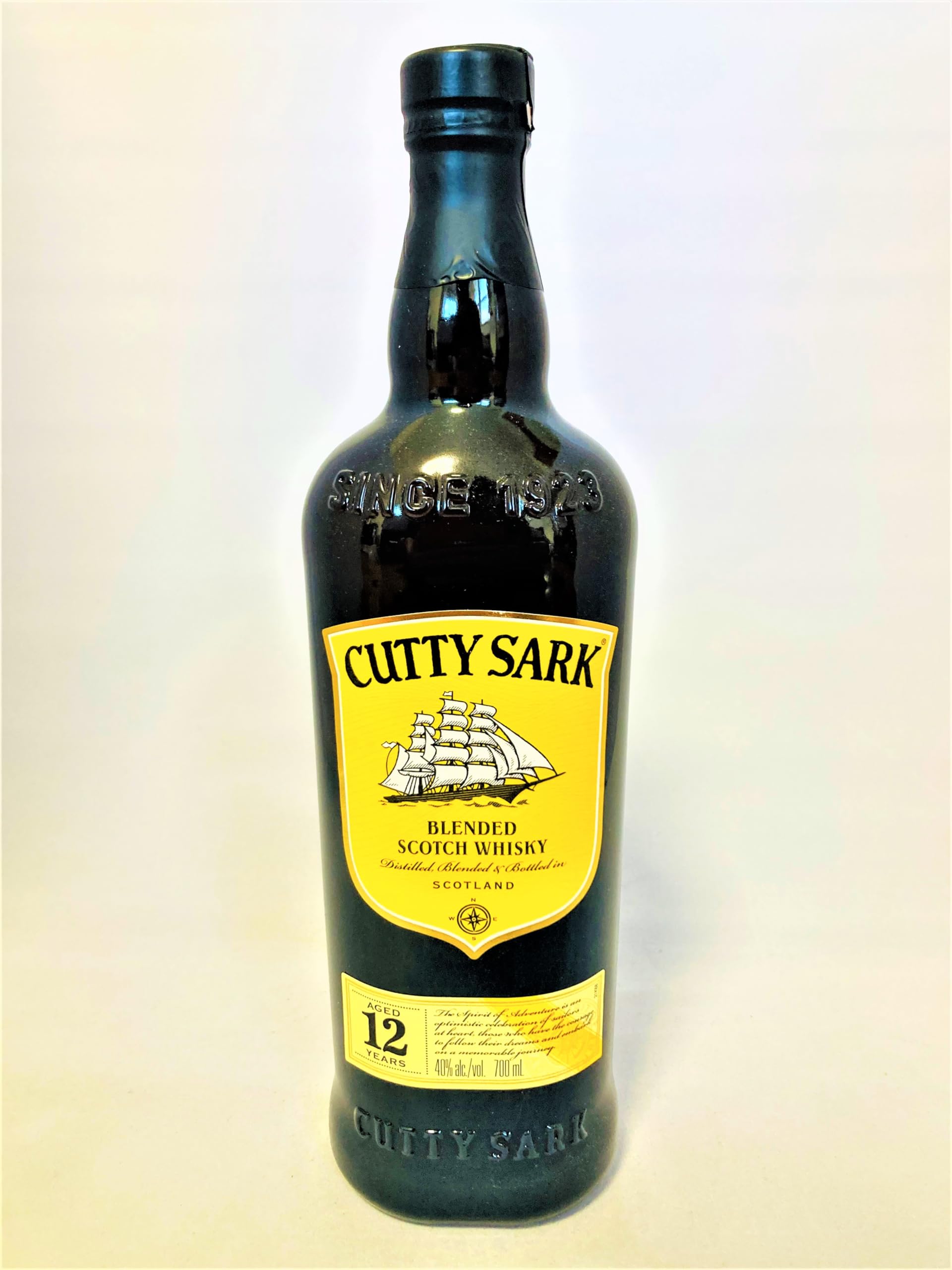 Amazon.co.jp: カティサーク 12年 40度 700ml [並行輸入品] : 食品