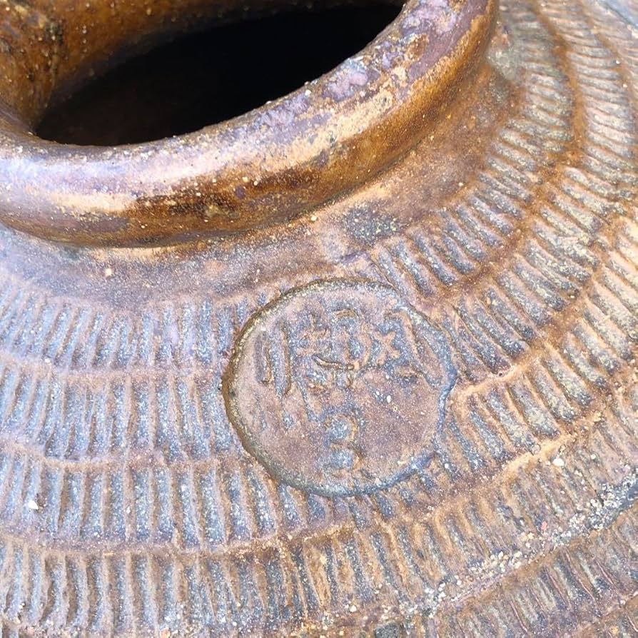 古美術◾️蔵の入口付近にあった特大50cmサイズの壺、壷、花瓶、甕、花