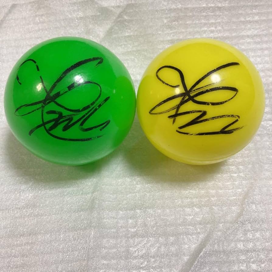 BTSテテ テヒョン サインボール 【公式通販】