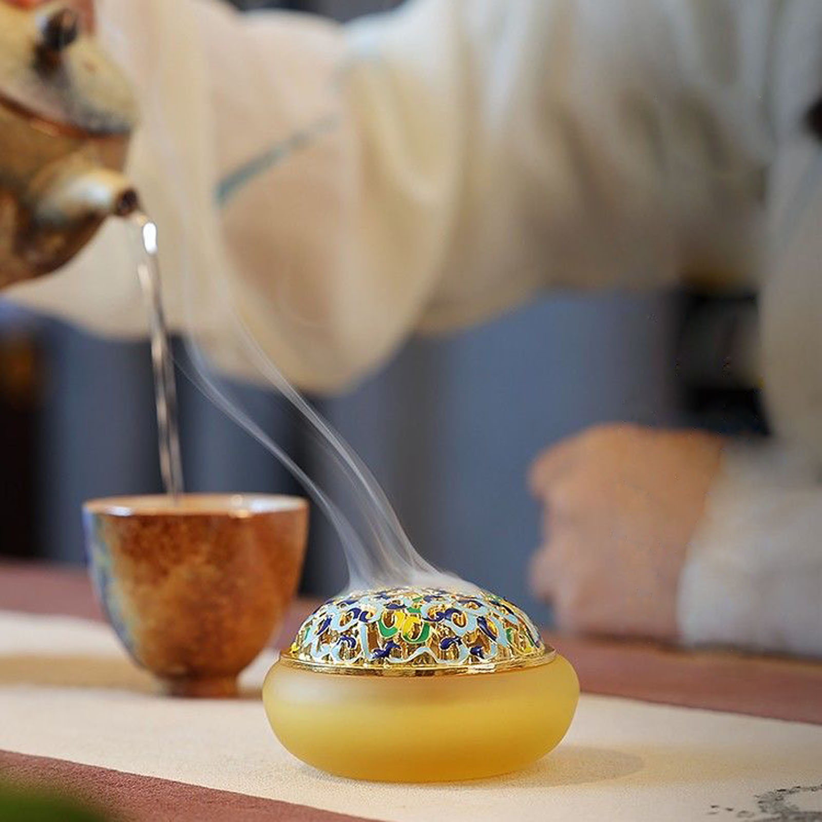 中国 粉彩香合 光緒年製銘 送料込み250501 中国 粉彩香合 光緒