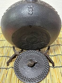 Amazon | 南部成龍堂鋳 及川光正 斎峰造 宝珠形馬蹄鉉 南部鉄瓶 南部