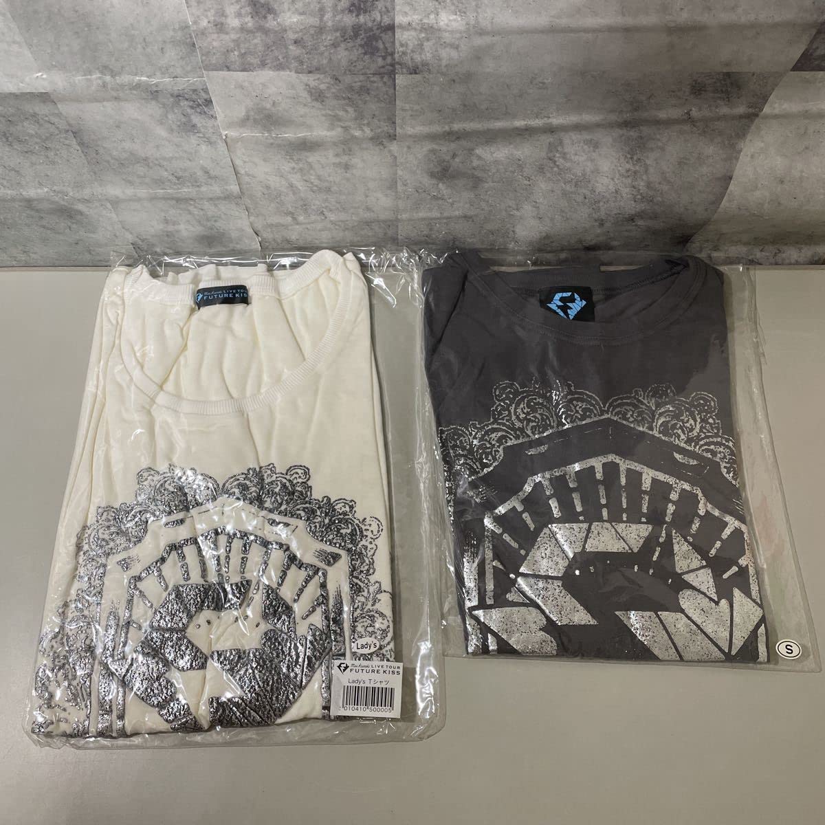 Amazon.co.jp: 未開封多数倉木麻衣 Live Tour FUTURE KISS グッズ