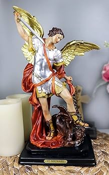 主を賛美する盾を持ち、跪く大天使ミカエル レジン製モデル 中古 Mイ