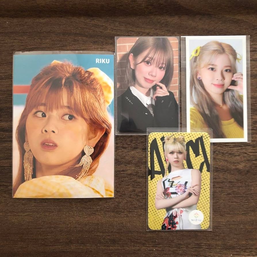 Amazon.co.jp: NiziU リクちゃん 4枚セット ホビー グッズ : おもちゃ