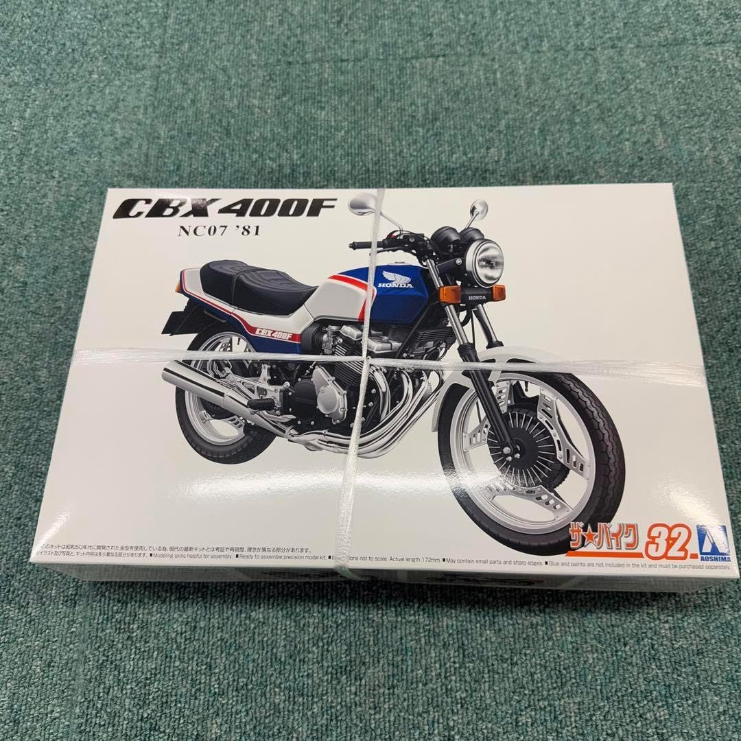 CBX400F NC07 '81 プラモデル 1/12 CBX400F 1981年モデル プラモデル 1
